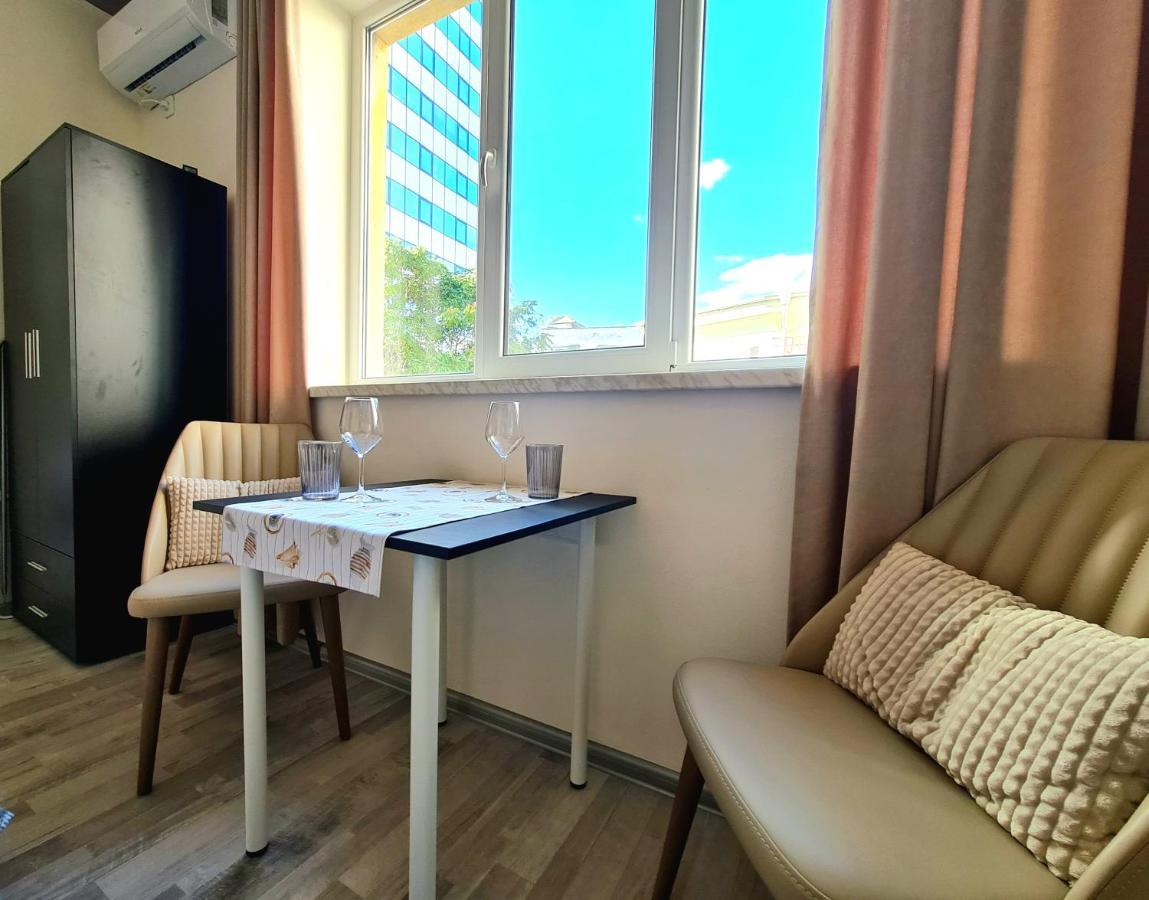 Apartmán Студио В Центъра На Бургас Exteriér fotografie